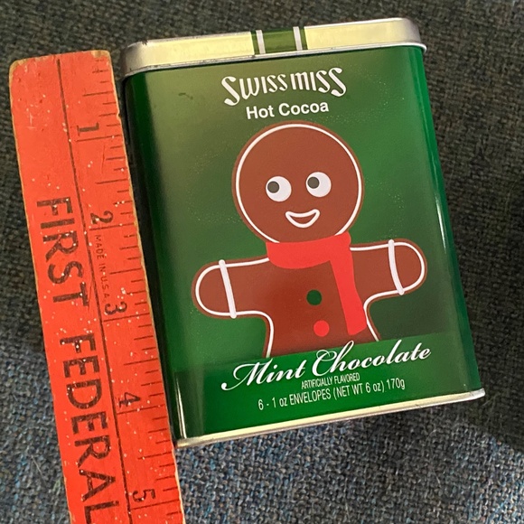 Fun!🎄 Swiss Miss ❄️ Hot Cocoa Christmas Tins ⭐️ Empty ⭐️ Lot of 4 Collectibles - Picture 12 of 13